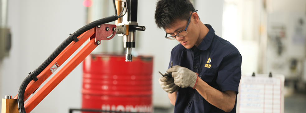 å¹¿ä¸ç³æ­å¹»ç¯çå¾ç1